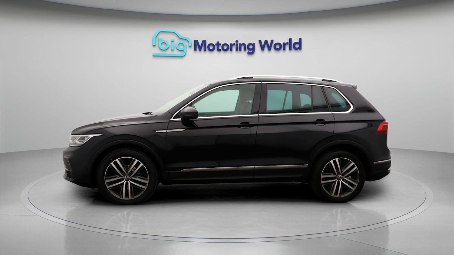Used Volkswagen Tiguan 2020 for sale - 77271180: Photo 4