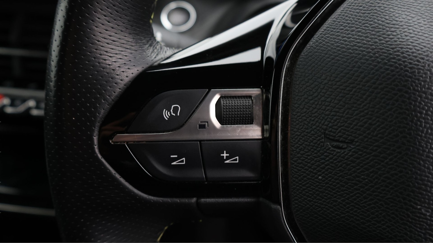 Used Peugeot 2008 2022 for sale - 77873150: Photo 20