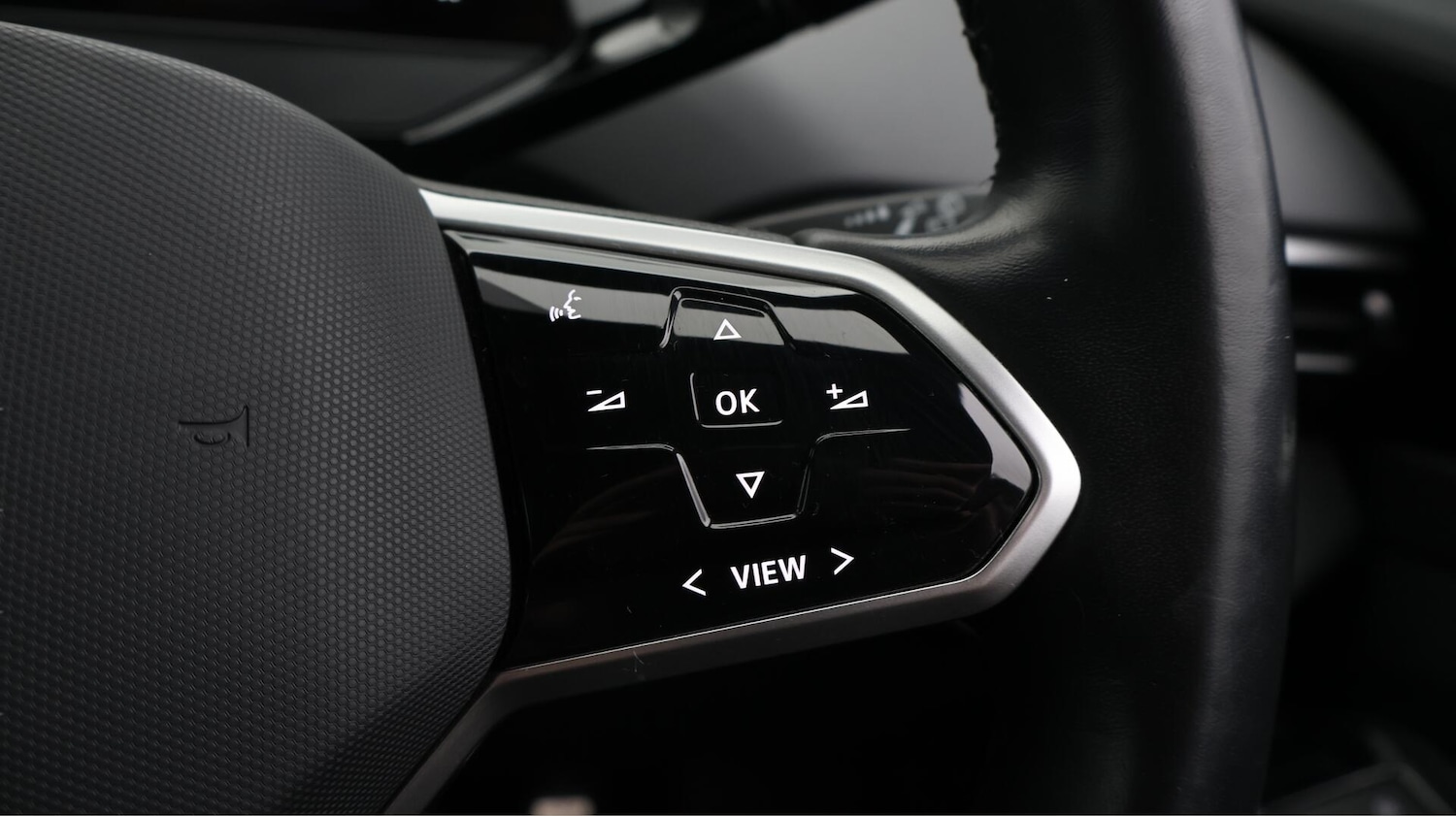 Used Volkswagen ID.4 for sale - 76728571: Photo 27