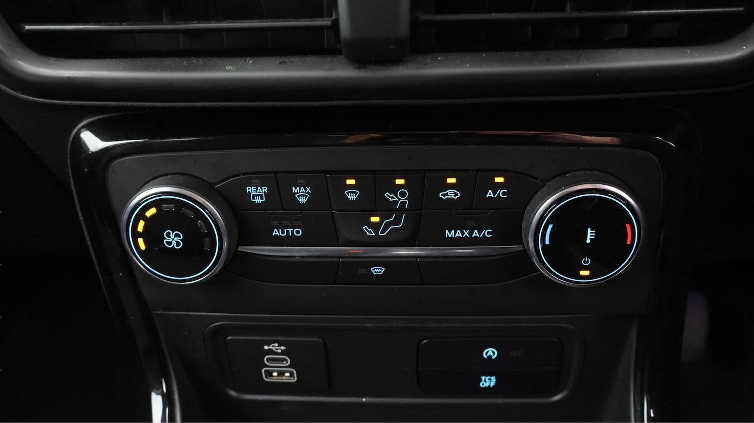 Used Ford Ecosport 2023 for sale - 77789686: Photo 12