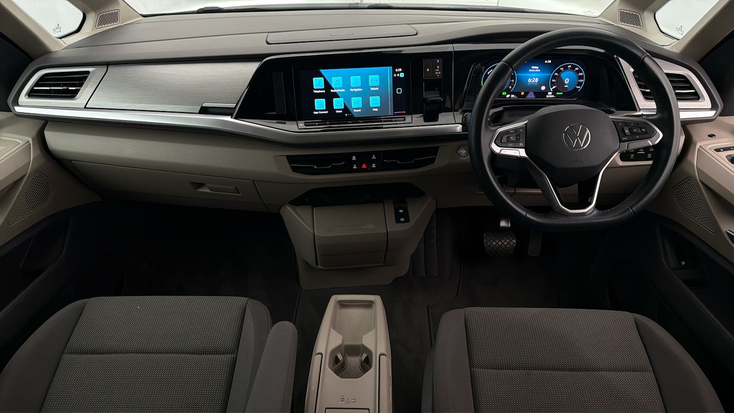 Used Volkswagen Multivan 2022 for sale - 77968454: Photo 12