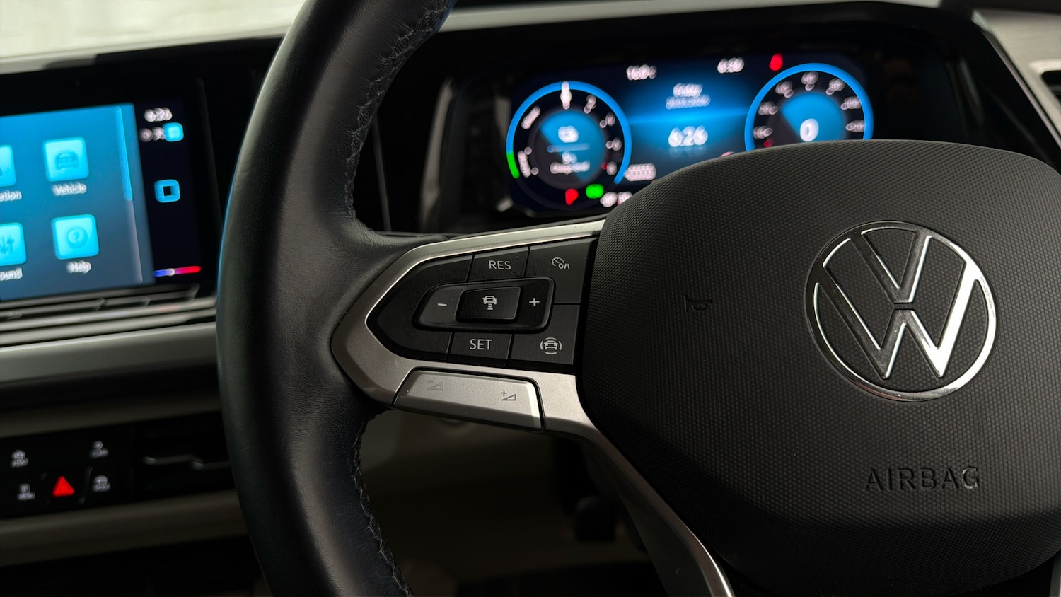 Used Volkswagen Multivan 2022 for sale - 77968454: Photo 23