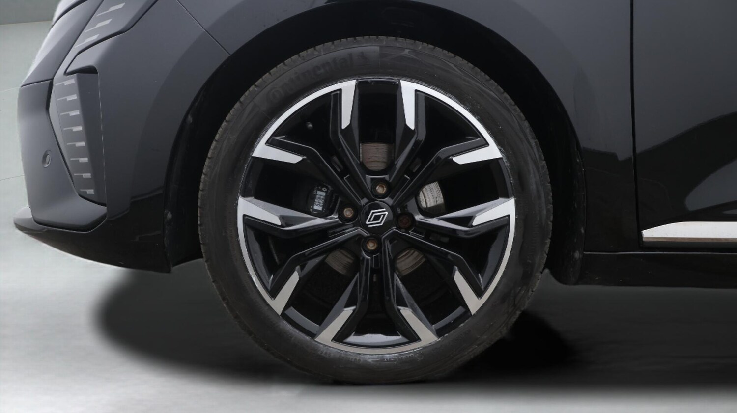 Used Renault Clio 2024 for sale - 76550951: Photo 19