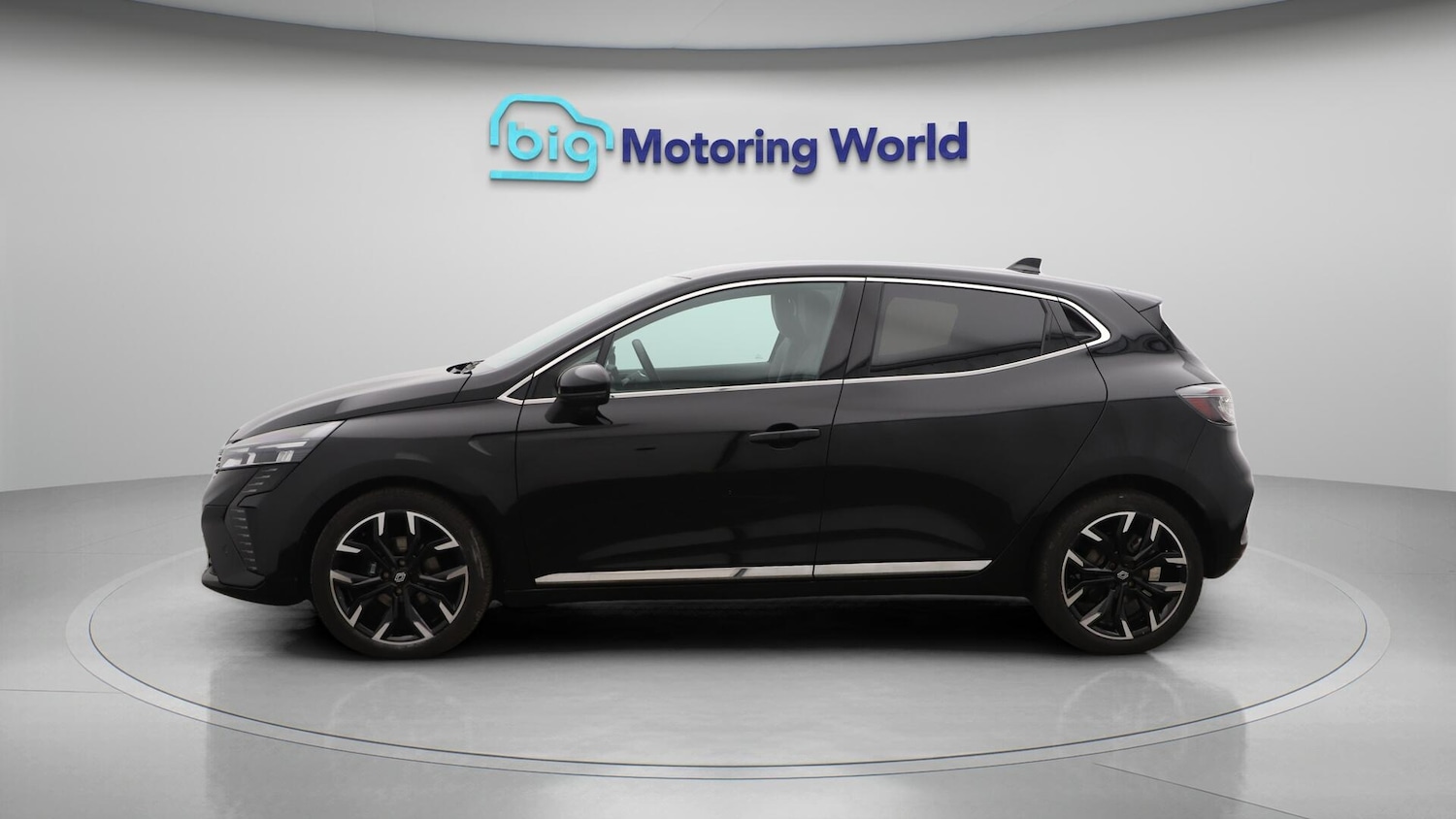 Used Renault Clio 2024 for sale - 76550951: Photo 5