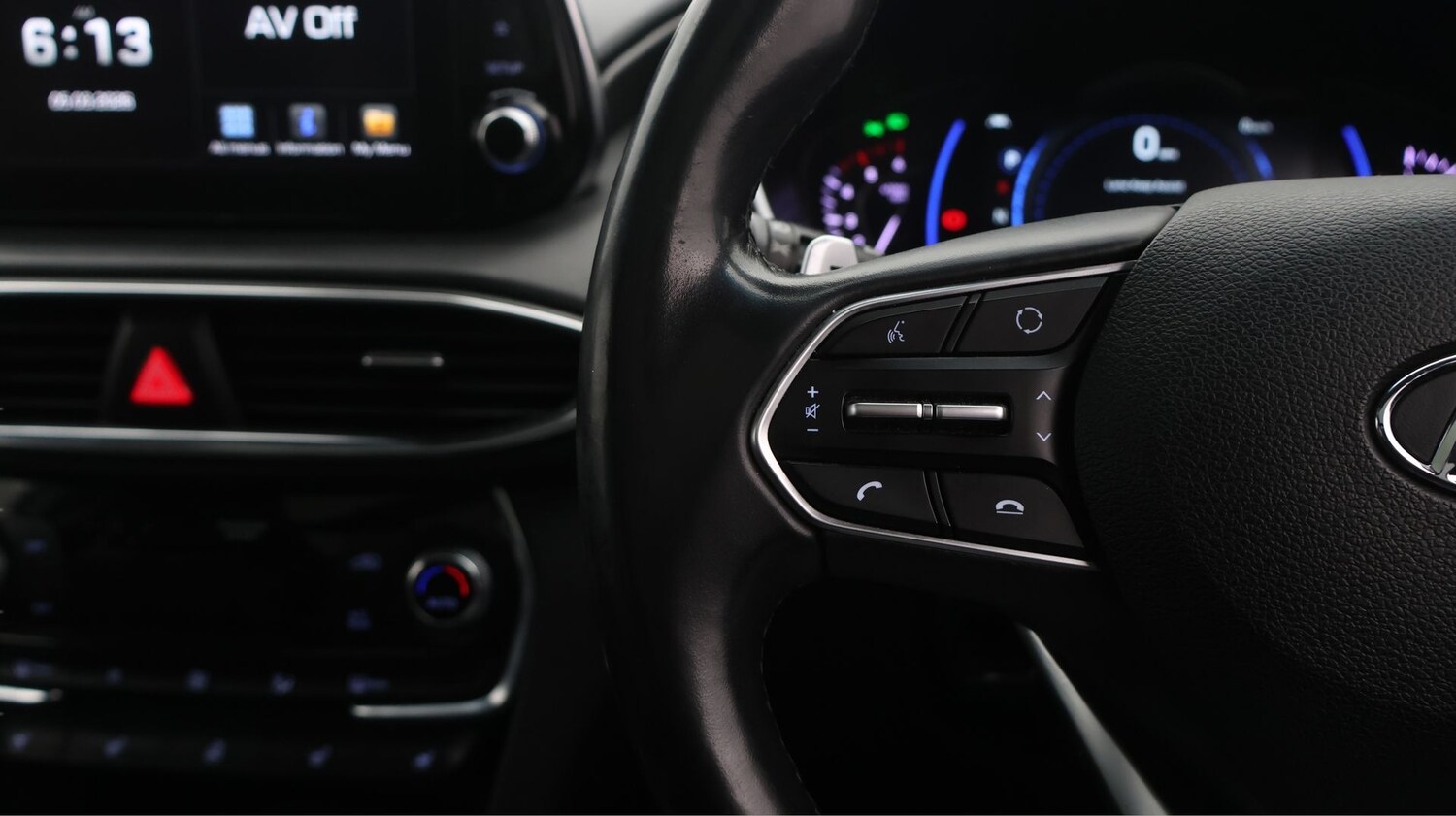 Used Hyundai Santa Fe 2019 for sale - 77759208: Photo 28