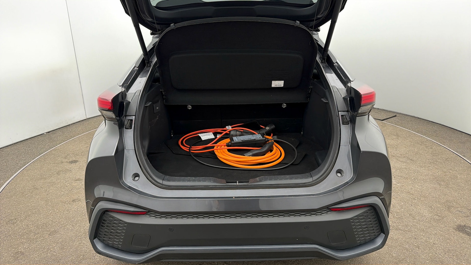 Used Toyota C-HR 2024 for sale - 77822445: Photo 16