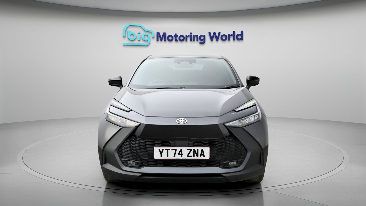 Used Toyota C-HR 2024 for sale - 77822445: Photo 2