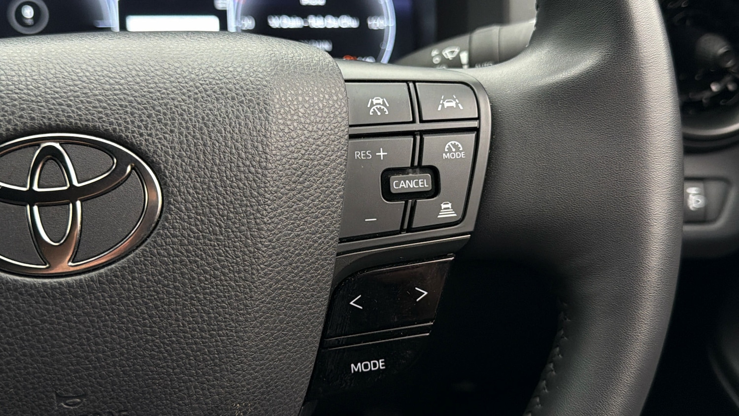 Used Toyota C-HR 2024 for sale - 77822445: Photo 22