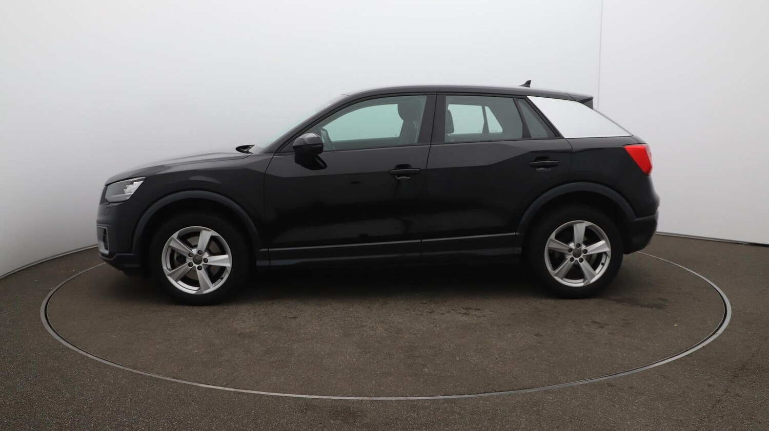 Used Audi Q2 2018 for sale - 76042713: Photo 64