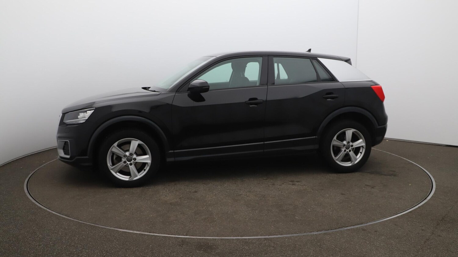Used Audi Q2 2018 for sale - 76042713: Photo 65