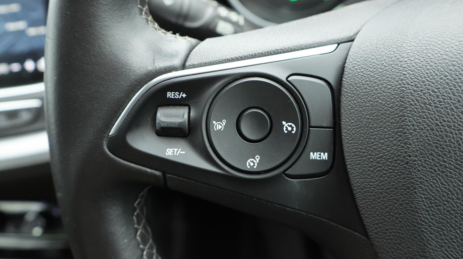 Used Vauxhall Grandland X 2020 for sale - 75978060: Photo 23