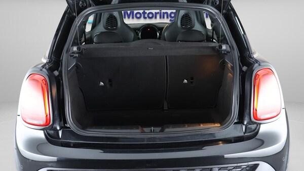 Used MINI Hatch 2022 for sale - 75647302: Photo 17