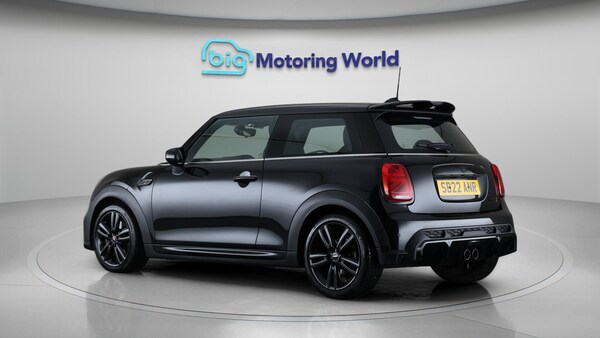 Used MINI Hatch 2022 for sale - 75647302: Photo 6