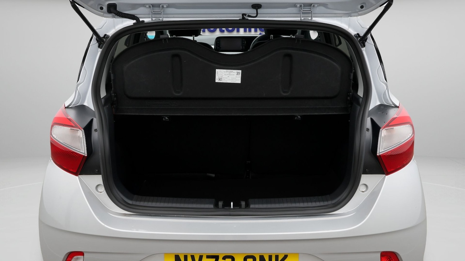 Used Hyundai i10 2023 for sale - 77747521: Photo 17