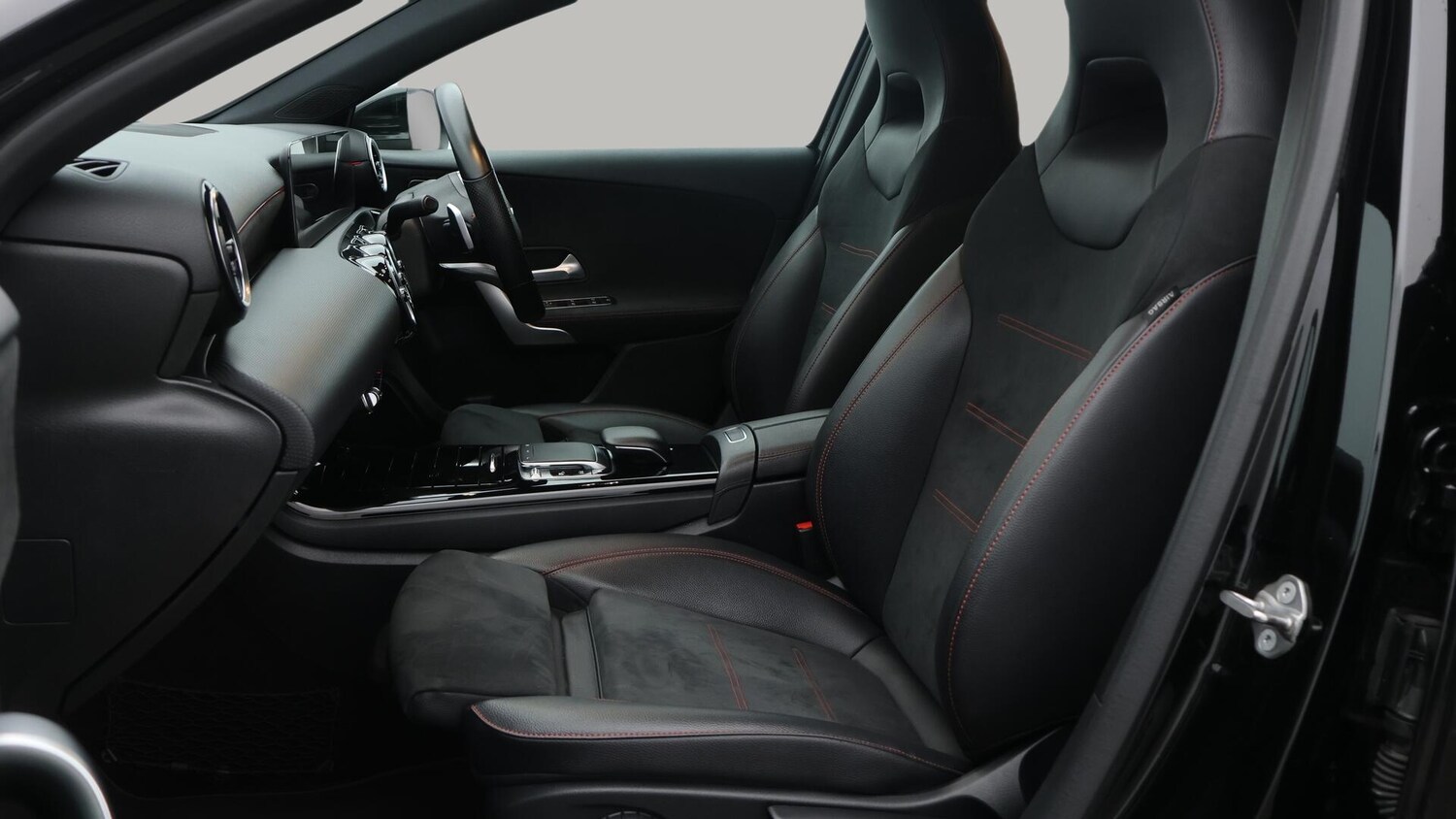 Used Mercedes-Benz A-Class 2019 for sale - 76498826: Photo 15