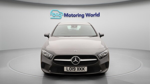 Used Mercedes-Benz A-Class 2019 for sale - 76336988: Photo 3