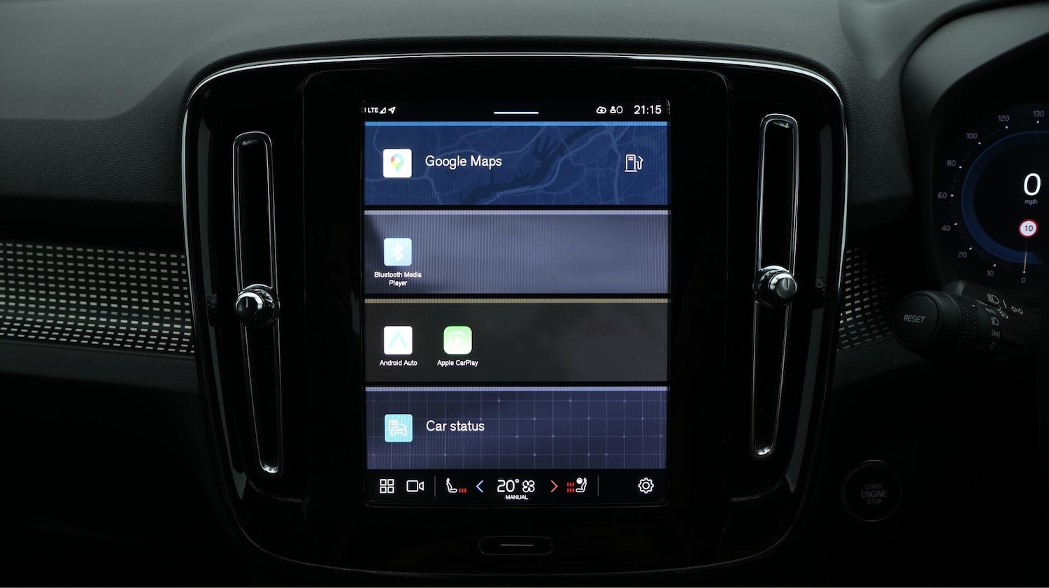 Used Volvo XC40 2024 for sale - 76688557: Photo 12