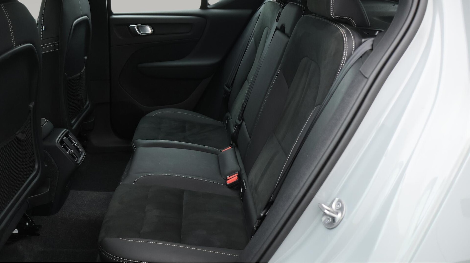 Used Volvo XC40 2024 for sale - 76688557: Photo 17