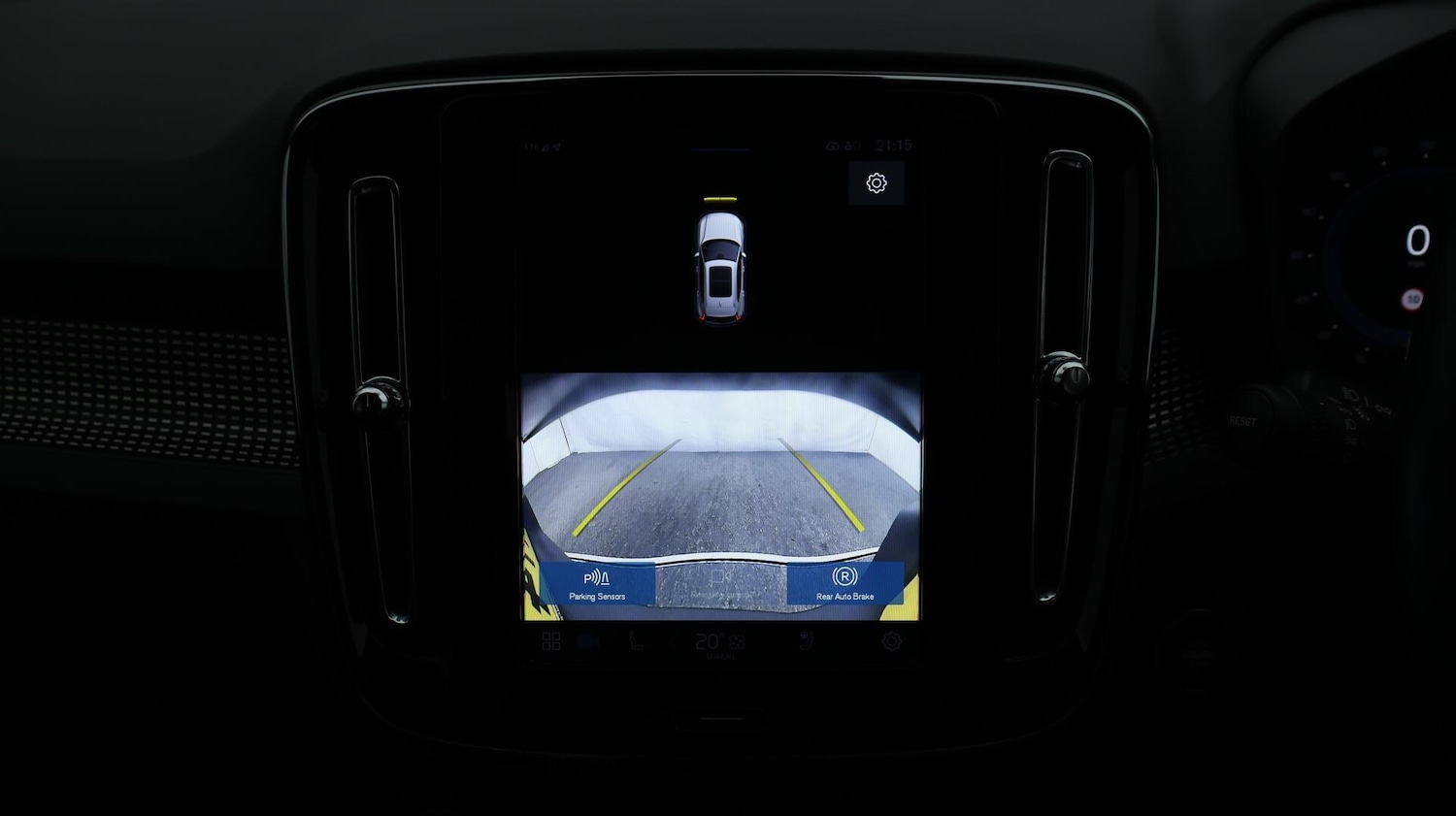 Used Volvo XC40 2024 for sale - 76688557: Photo 26