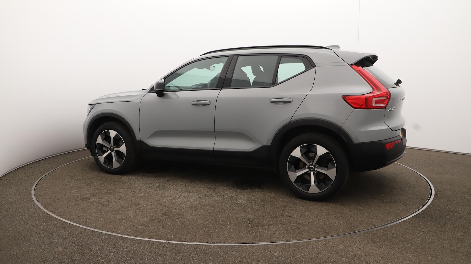 Used Volvo XC40 2024 for sale - 76688557: Photo 47