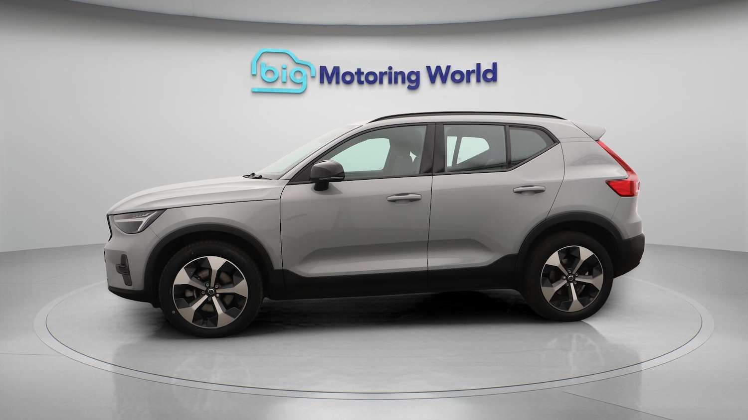 Used Volvo XC40 2024 for sale - 76688557: Photo 5