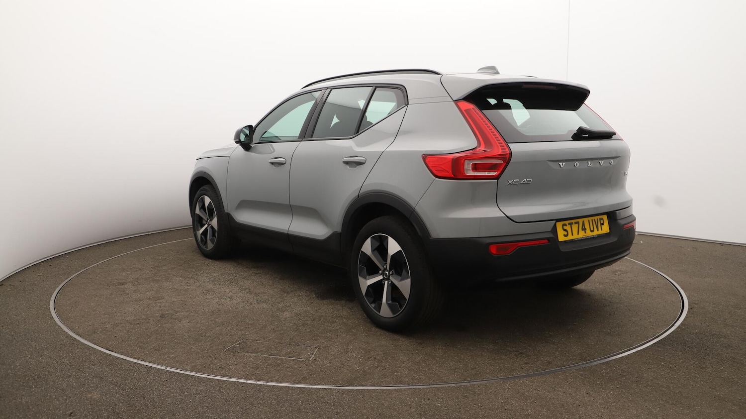Used Volvo XC40 2024 for sale - 76688557: Photo 62