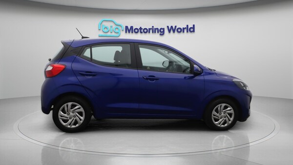 Used Hyundai i10 2022 for sale - 76269618: Photo 9
