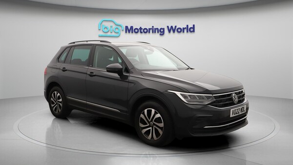 Used Volkswagen Tiguan 2022 for sale - 76326597: Photo 2