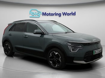 2022 - 150kW 3 65kWh 5dr Auto