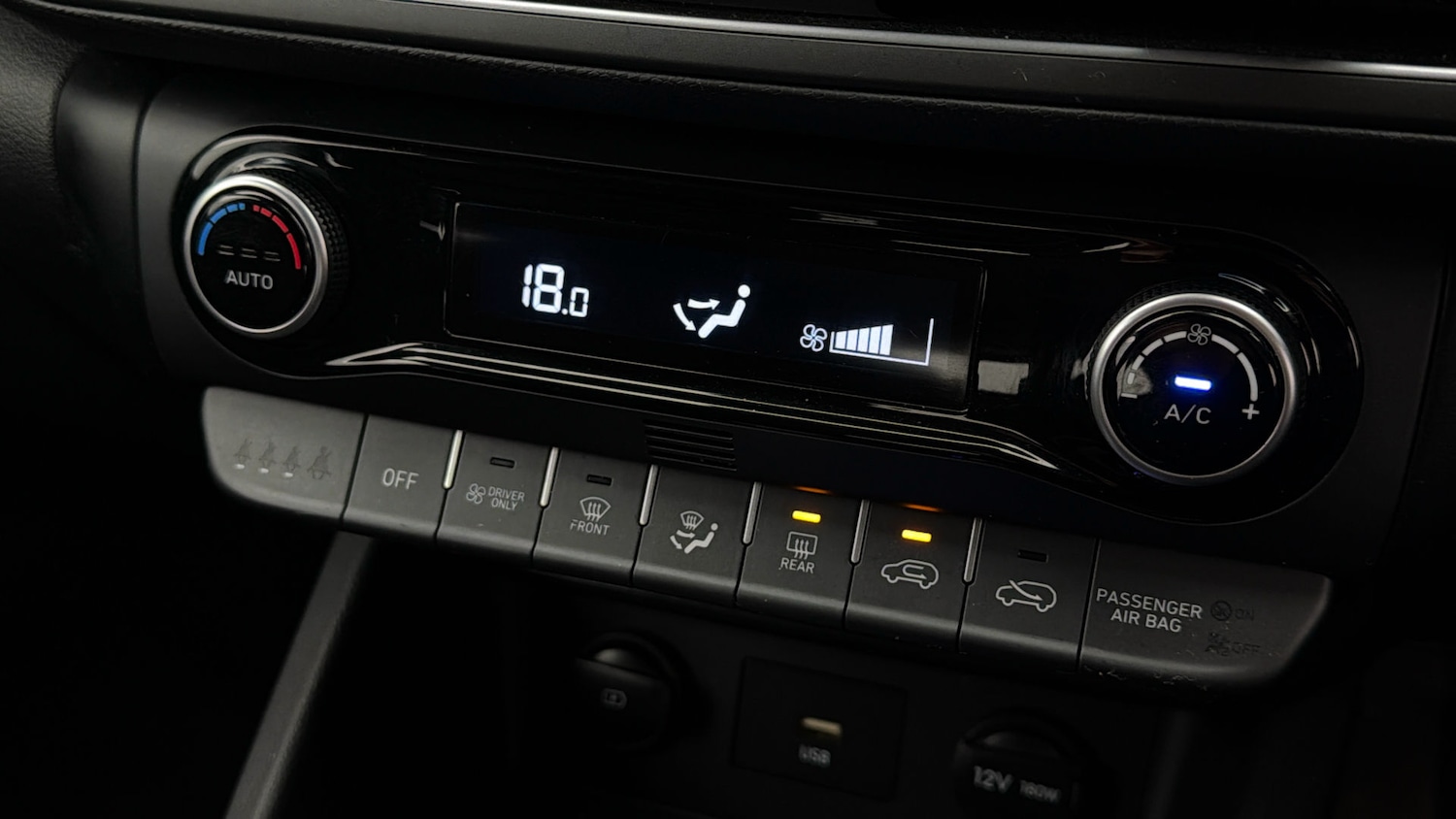 Used Hyundai KONA 2021 for sale - 78043335: Photo 11