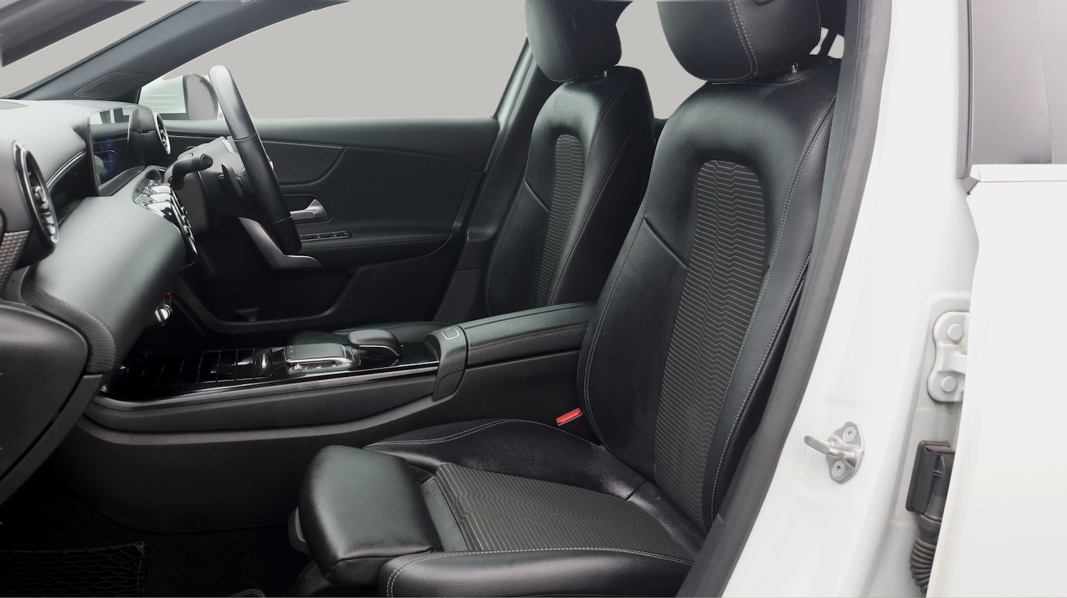 Used Mercedes-Benz A-Class 2020 for sale - 77620756: Photo 14