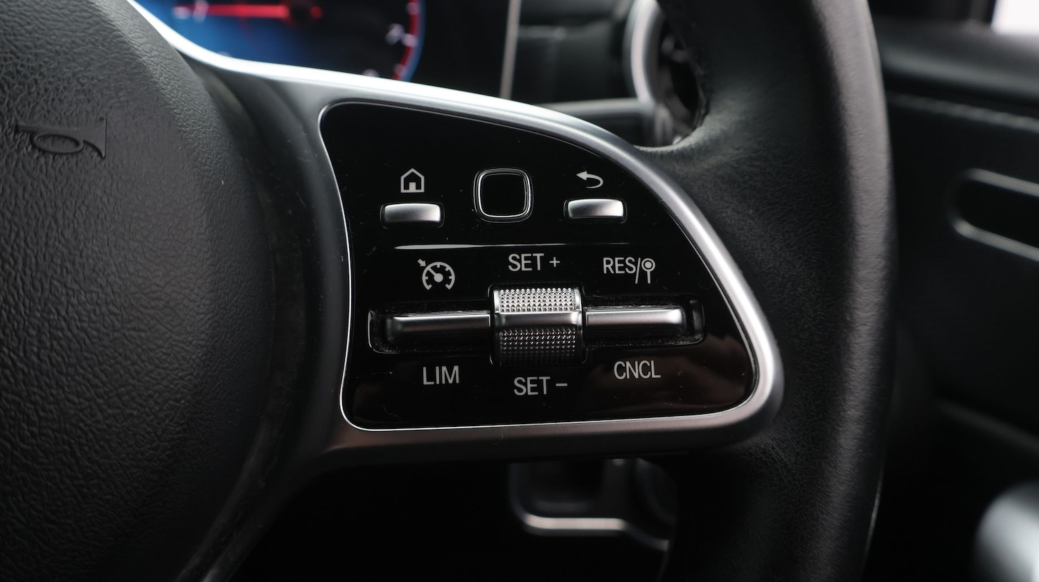 Used Mercedes-Benz A-Class 2020 for sale - 77620756: Photo 23