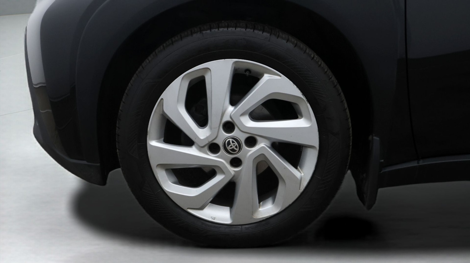 Used Toyota Aygo X 2023 for sale - 77610264: Photo 18