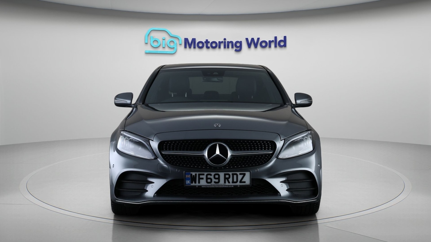Used Mercedes-Benz C Class 2019 for sale - 78202320: Photo 2