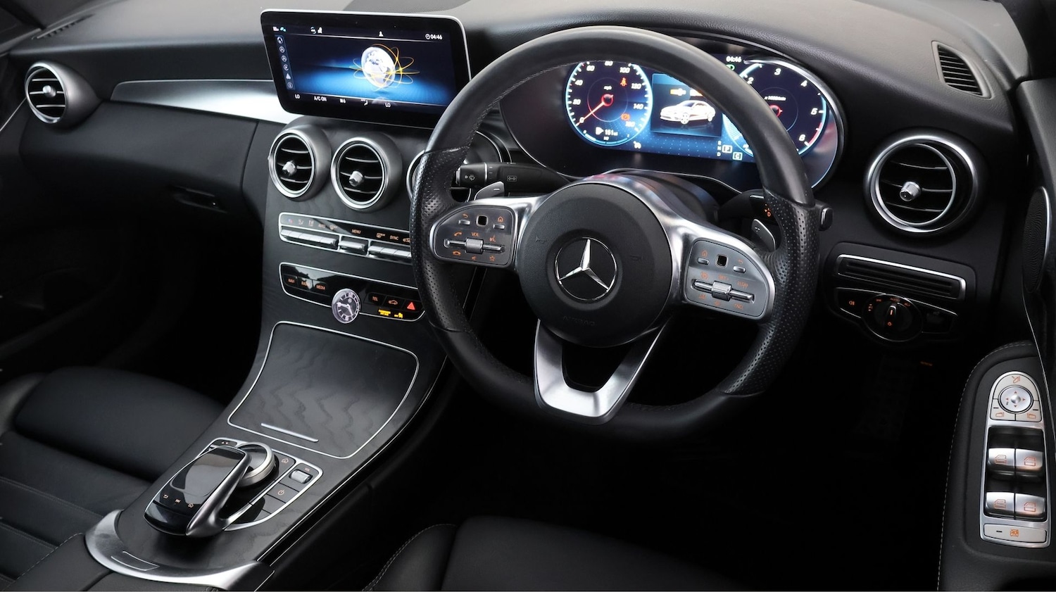 Used Mercedes-Benz C Class 2019 for sale - 78202320: Photo 9