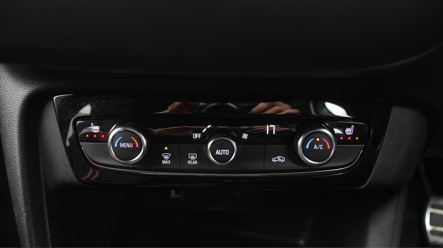 Used Vauxhall Corsa for sale - 76433033: Photo 13