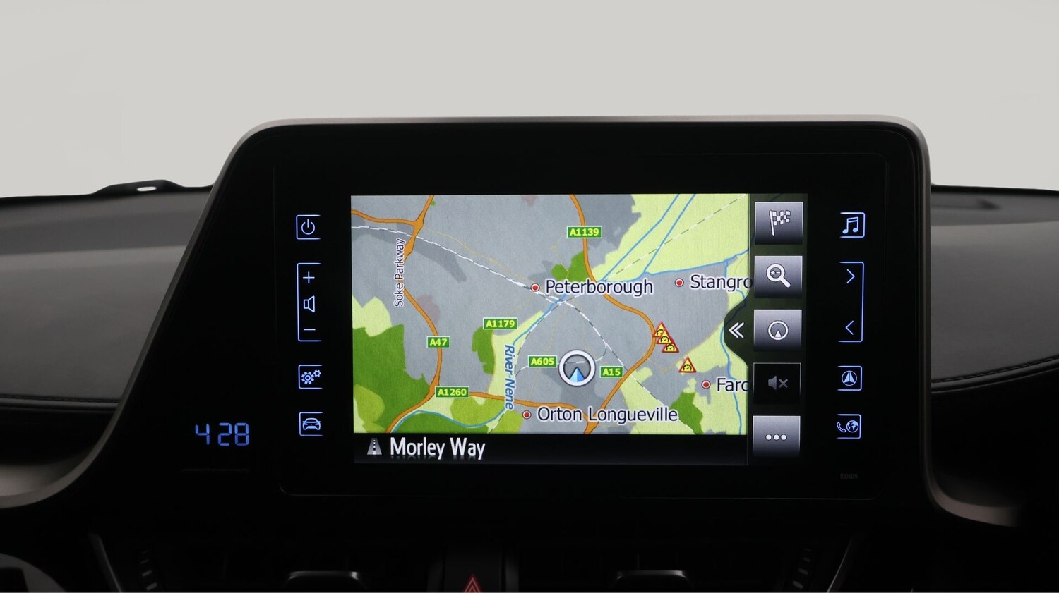 Used Toyota C-HR 2019 for sale - 77252536: Photo 11