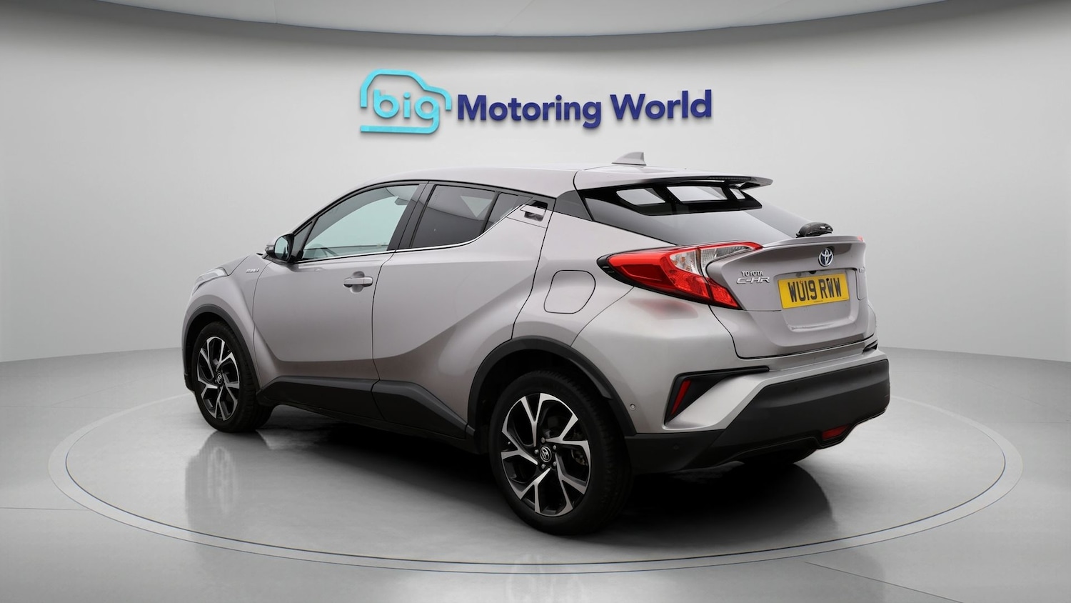 Used Toyota C-HR 2019 for sale - 77252536: Photo 5