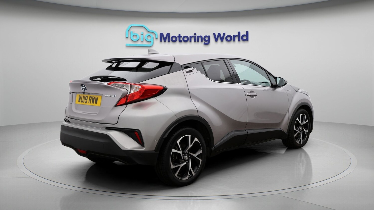 Used Toyota C-HR 2019 for sale - 77252536: Photo 7