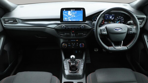 Used Ford Focus 2018 for sale - 76247887: Photo 14