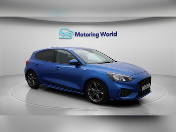 Used Ford Focus 2018 for sale - 76247887: Photo 2
