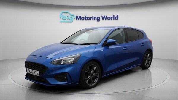 Used Ford Focus 2018 for sale - 76247887: Photo 4