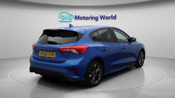 Used Ford Focus 2018 for sale - 76247887: Photo 8