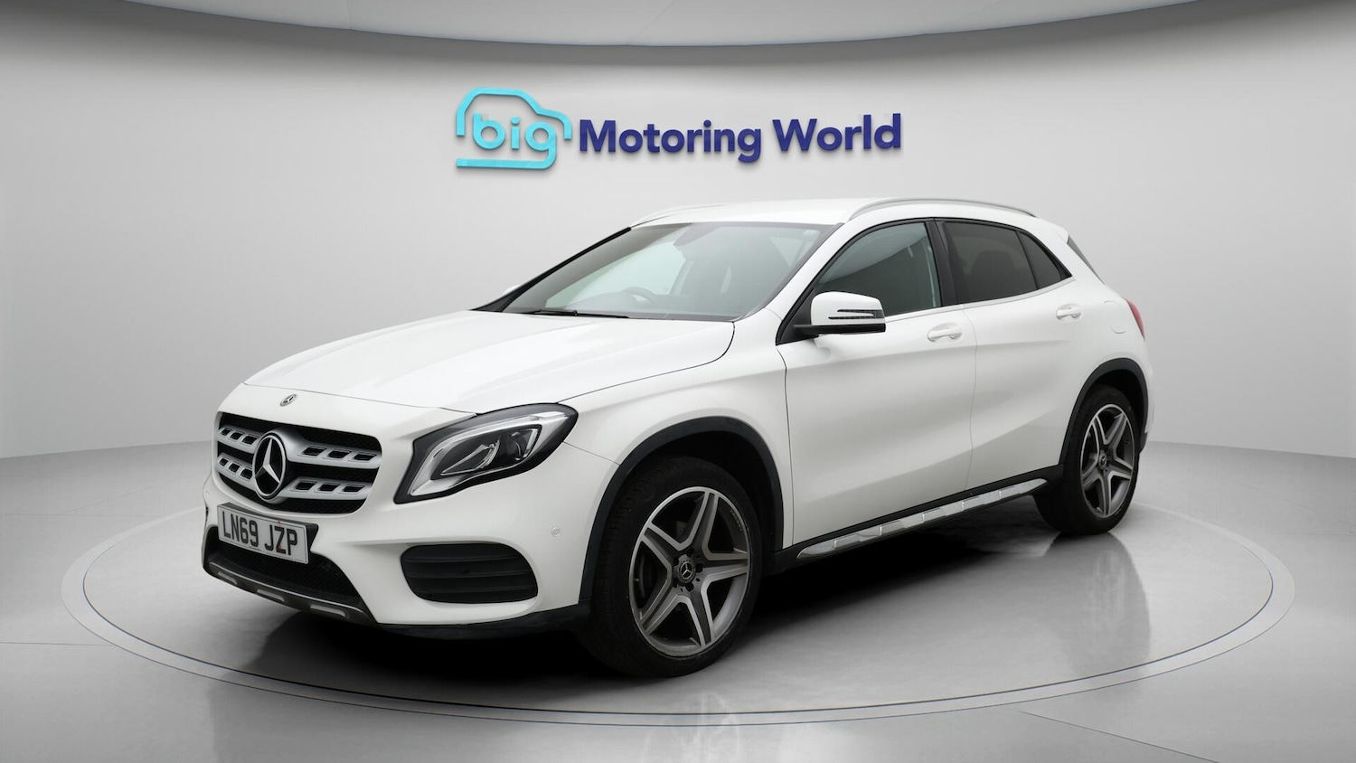 Used Mercedes-Benz GLA 2019 for sale - 76521775: Photo 4