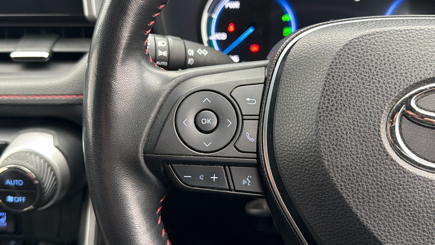 Used Toyota RAV4 2022 for sale - 77931083: Photo 23