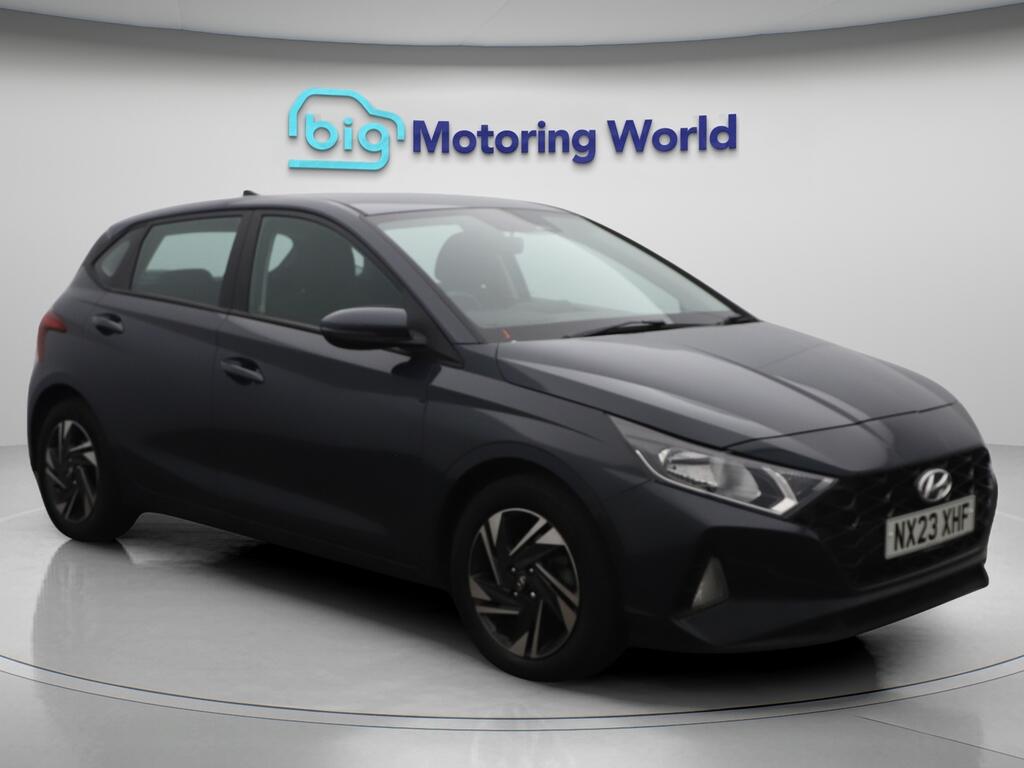 Used Hyundai i20 2023 for sale - 76511825: Photo 1
