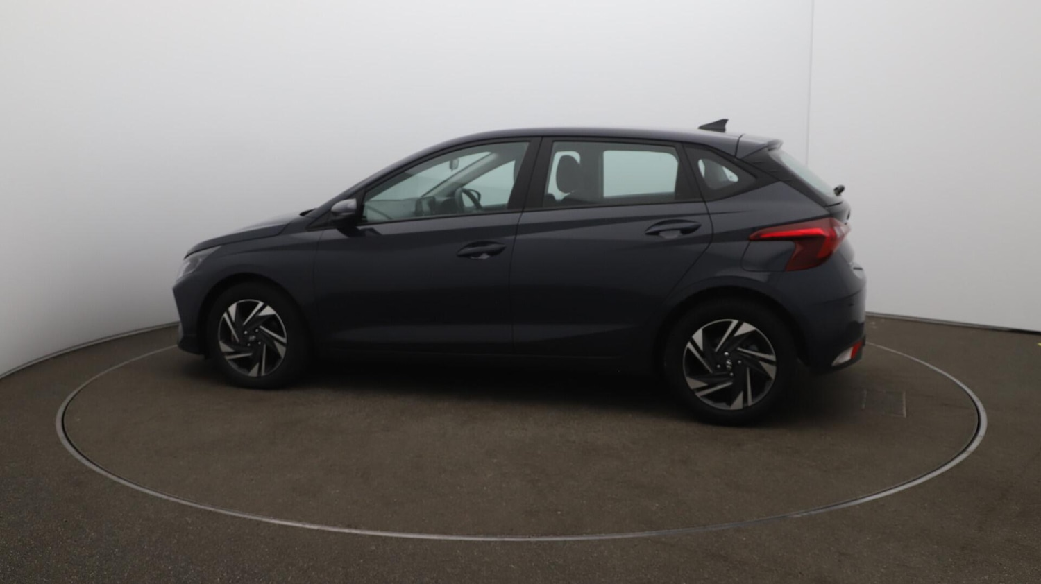 Used Hyundai i20 2023 for sale - 76511825: Photo 59