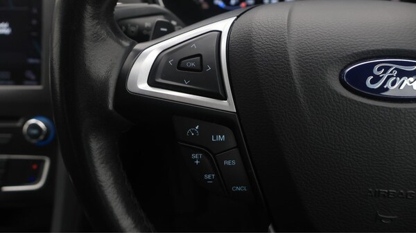 Used Ford Mondeo 2017 for sale - 76239478: Photo 24