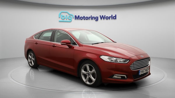 Used Ford Mondeo 2017 for sale - 76239478: Photo 2