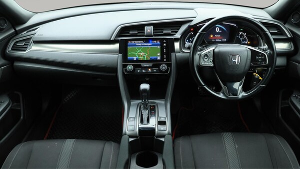 Used Honda Civic 2018 for sale - 76012589: Photo 14